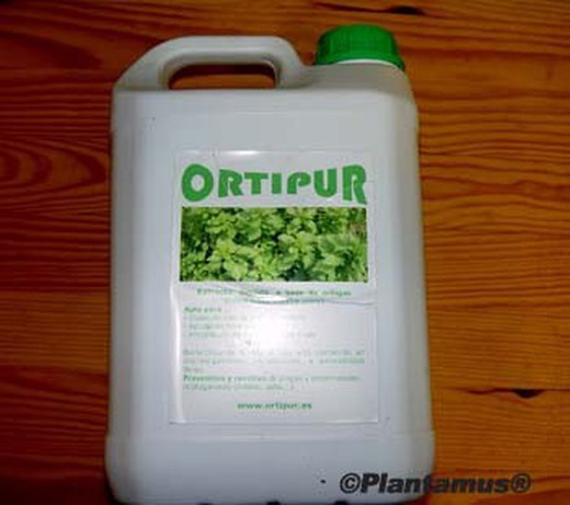 Fertilizante líquido Ortipur, extrato de urtigas