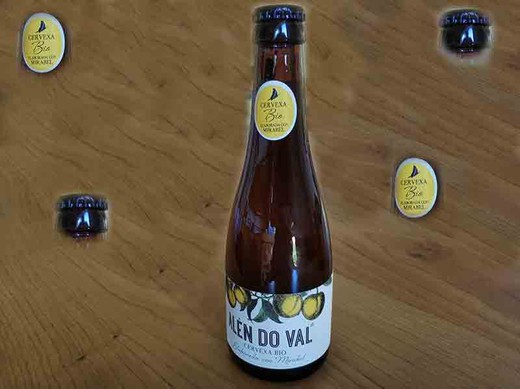 Cerveja artesanal orgânica de mirabel Alén do Val