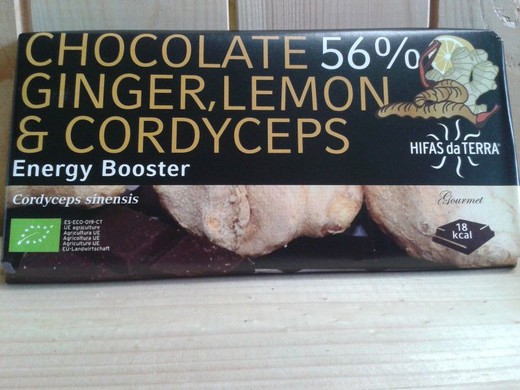 Chocolate y seta Cordyceps con jengibre y limón al 56% de cacao