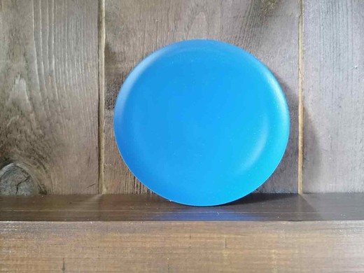 Placa de madeira azul com 12 cm de diâmetro