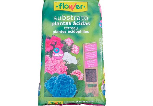 Substrat pour plantes acides : hortensias, camélias, azalées, myrtilles.