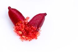 Caviar cítrico rojo en maceta. Microcitrus Australasica