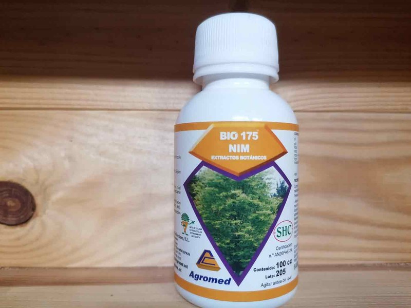 Insecticida ecológico de aceite de neem, nim, nem — Plantamus Vivero online
