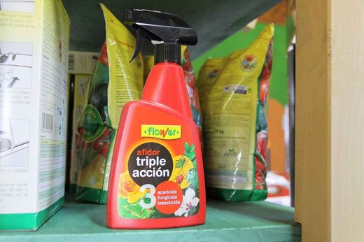 Insecticida fungicida acaricida listo uso