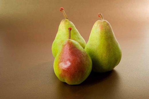 Peral Decana de Comicio en bolsa de 2L