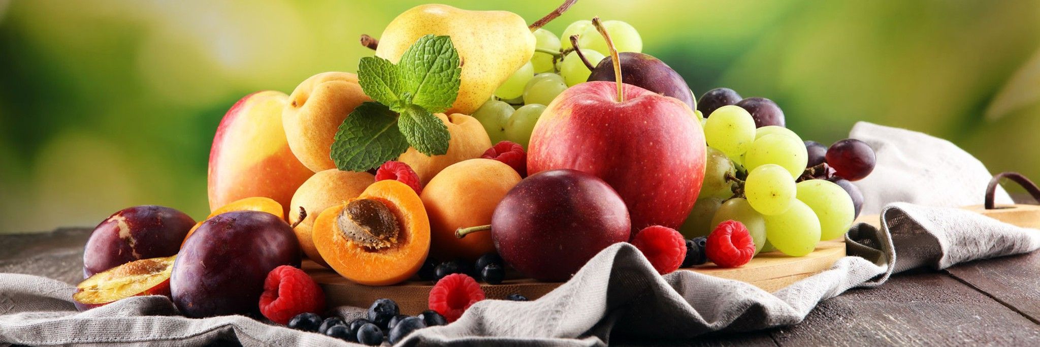 Plantar frutales con Plantamus® es fácil y sencillo. Entra y elige muchos tipos de árboles frutales